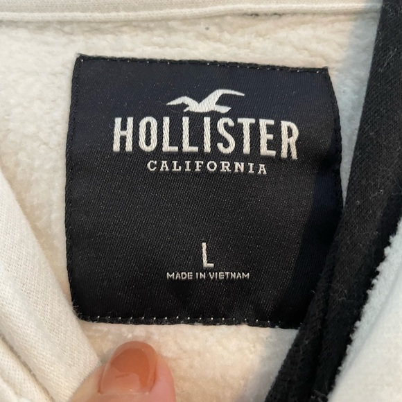 Hollister sweatshirt - Picture 3 of 3